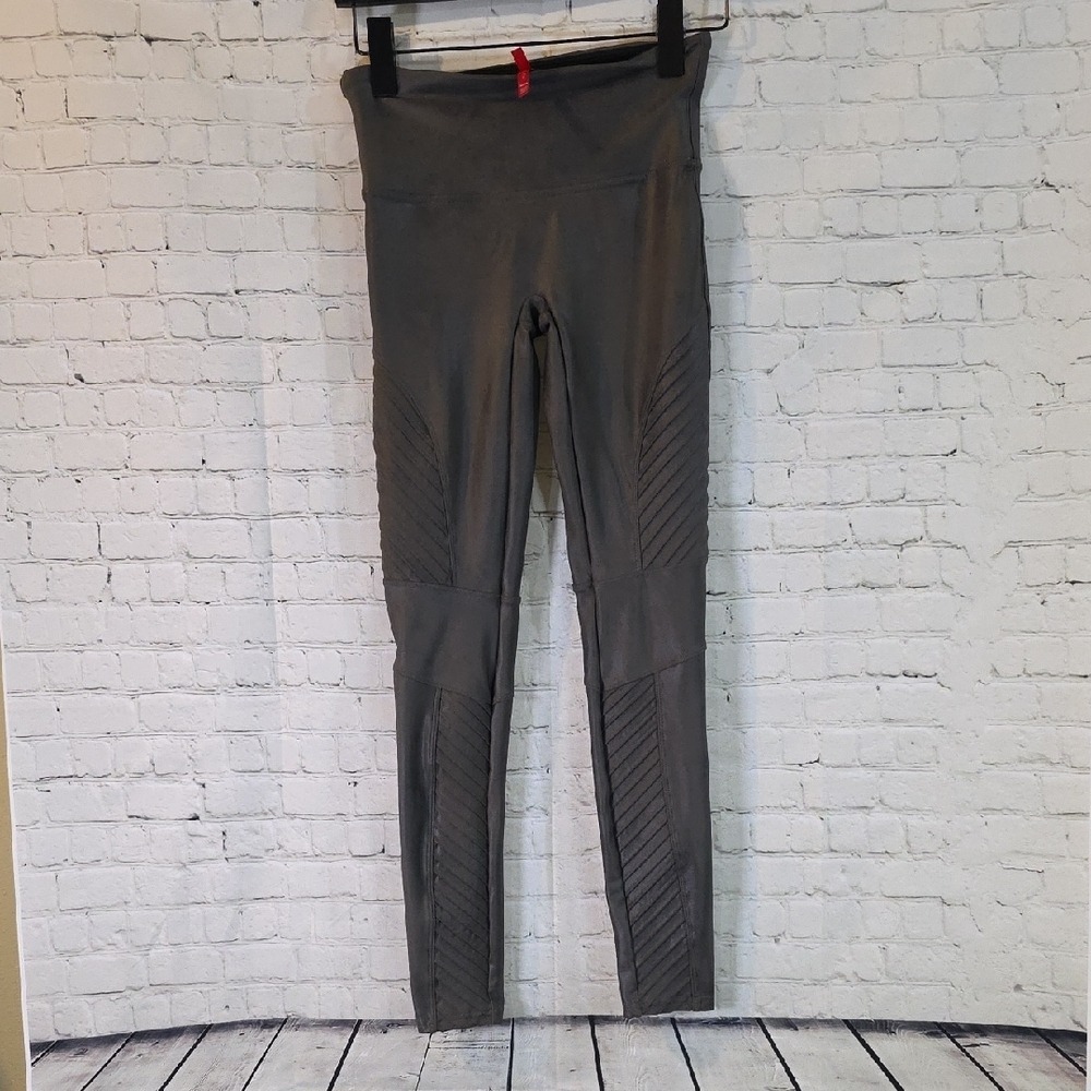 Spanx Moto Leggings Women Size M Pewter Grey Good Faux Leather Ribbed Shaping